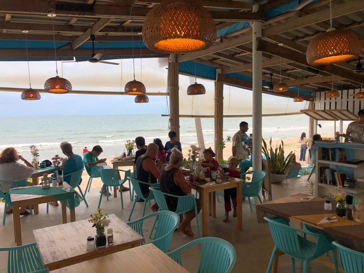 Hotel Le Petit Saint Tropez Khanom Zewnętrze zdjęcie