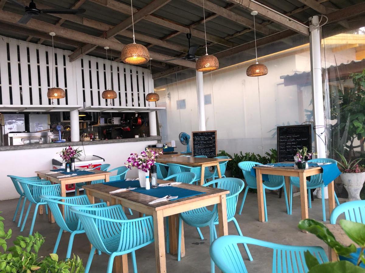 Hotel Le Petit Saint Tropez Khanom Zewnętrze zdjęcie