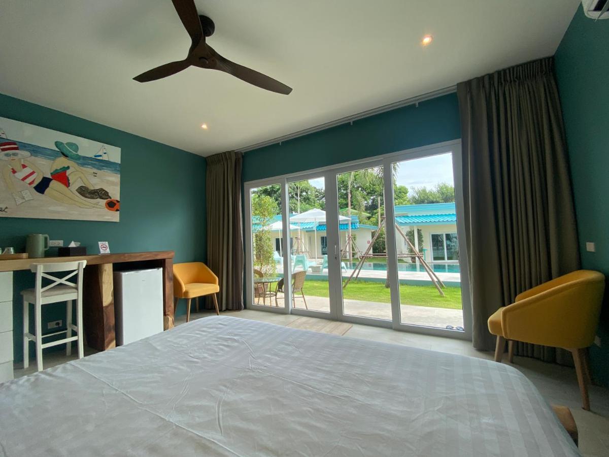 Hotel Le Petit Saint Tropez Khanom Zewnętrze zdjęcie