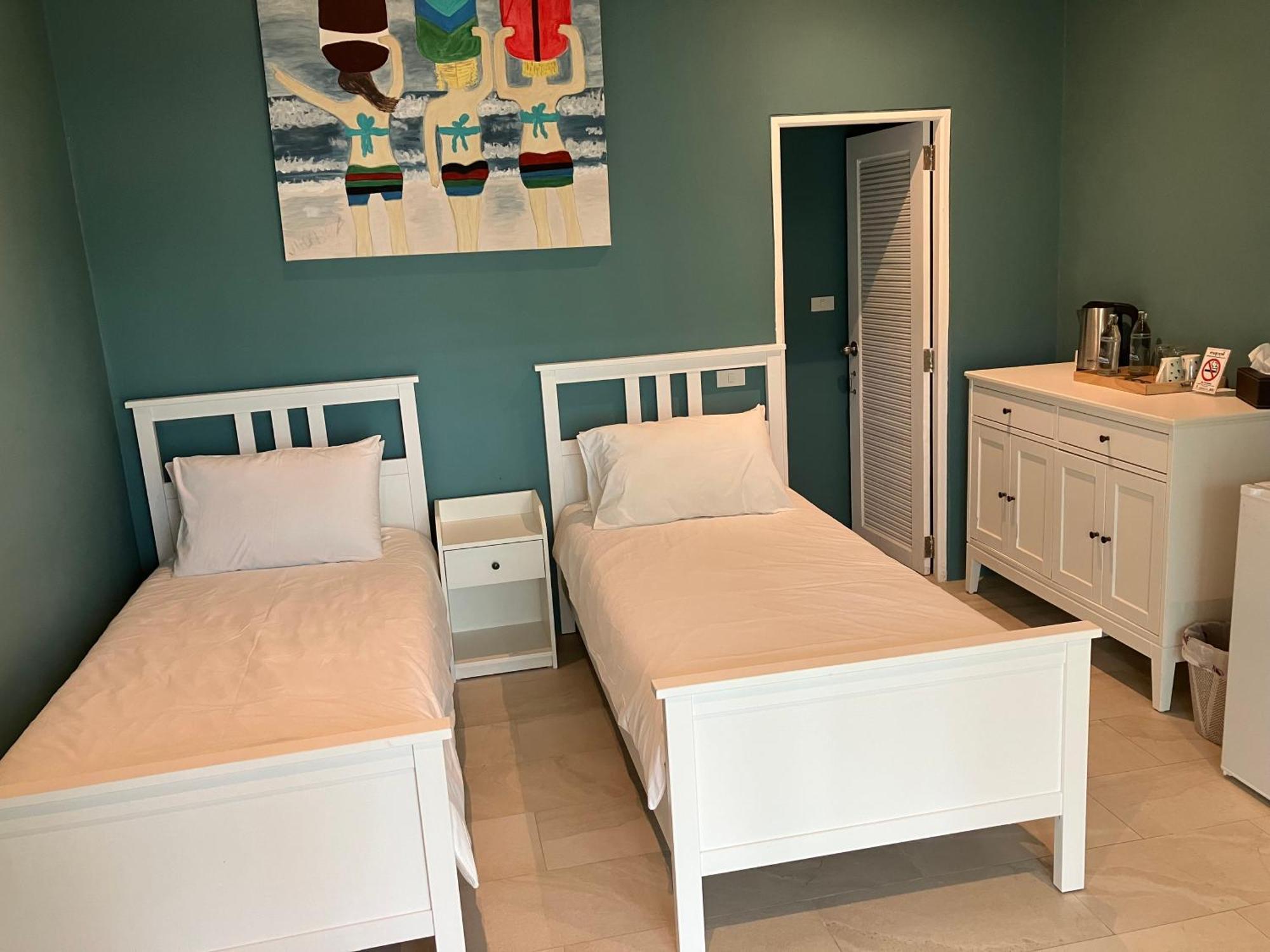 Hotel Le Petit Saint Tropez Khanom Zewnętrze zdjęcie